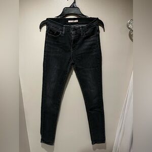710 Levi’s